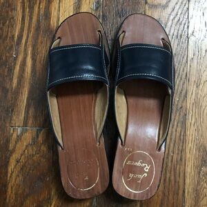 Jack Rogers Royer Summer Flat Leather Sandal 6 Navy brown Gently Used